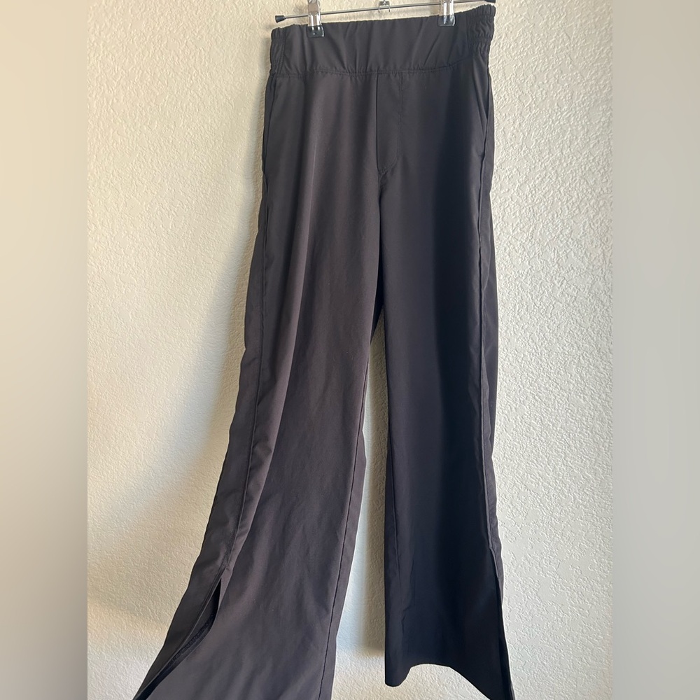 Old Navy Wide-Leg Active Pants